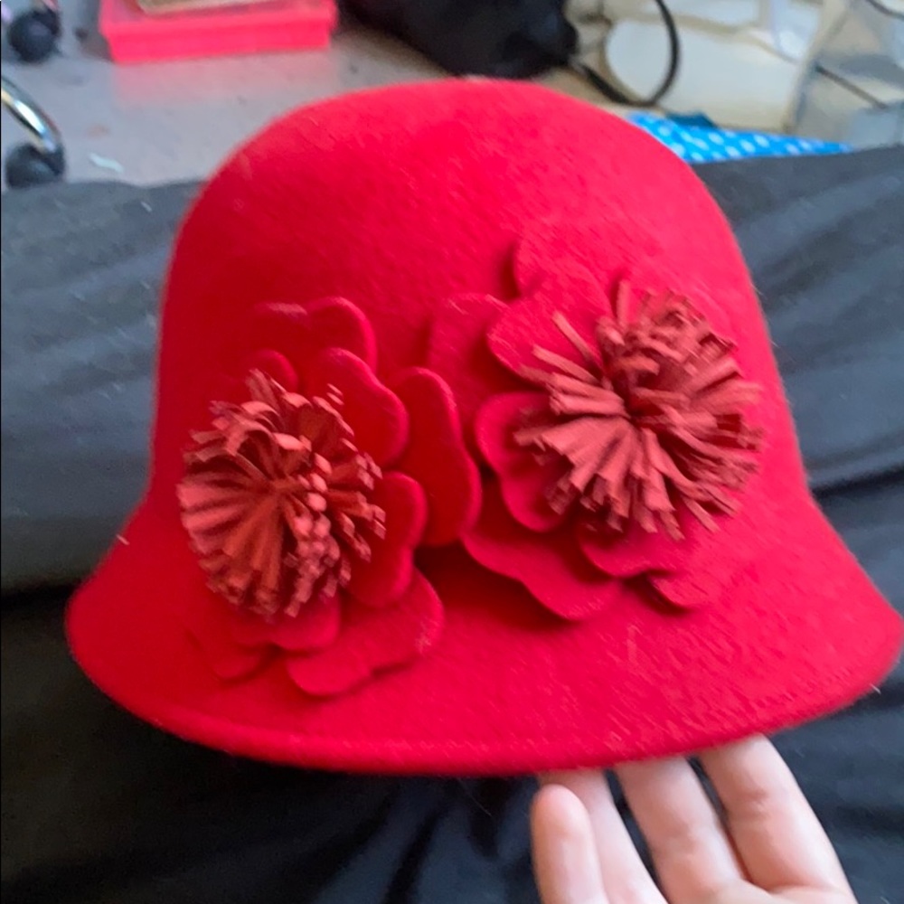 Nine West red flower hat